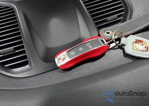 2024 Porsche Cayenne S z USA, uszkodzony, nr VIN WP1AL2AY7RDA33738